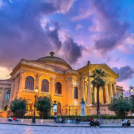 La Tua Dimora Oda ve Kahvaltı Palermo