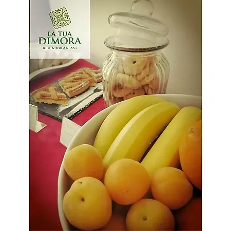 La Tua Dimora Alojamento de Acomodação e Pequeno-almoço 3*